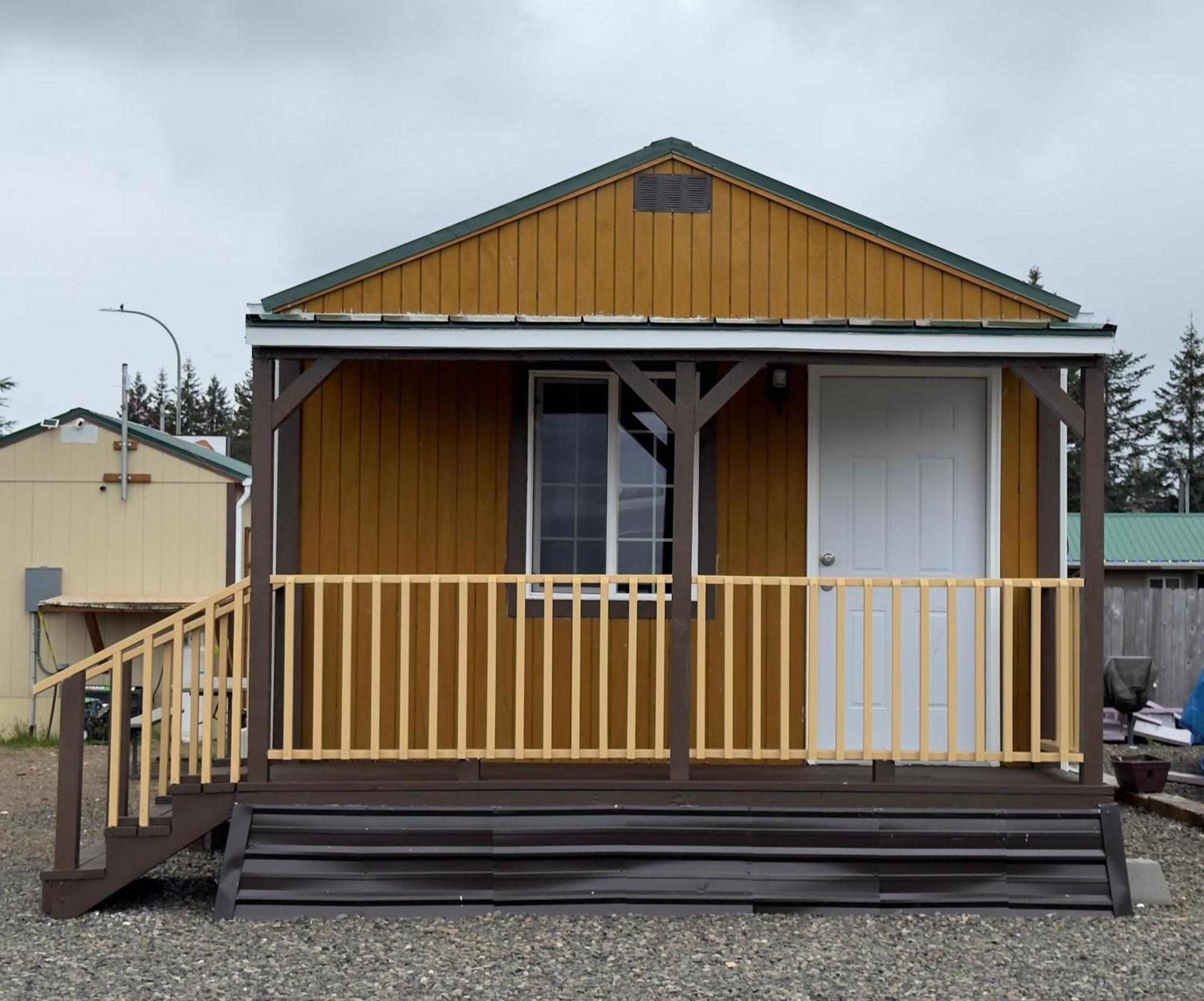 Far West Cabin-Tiny Homes Rental Forks Exterior photo